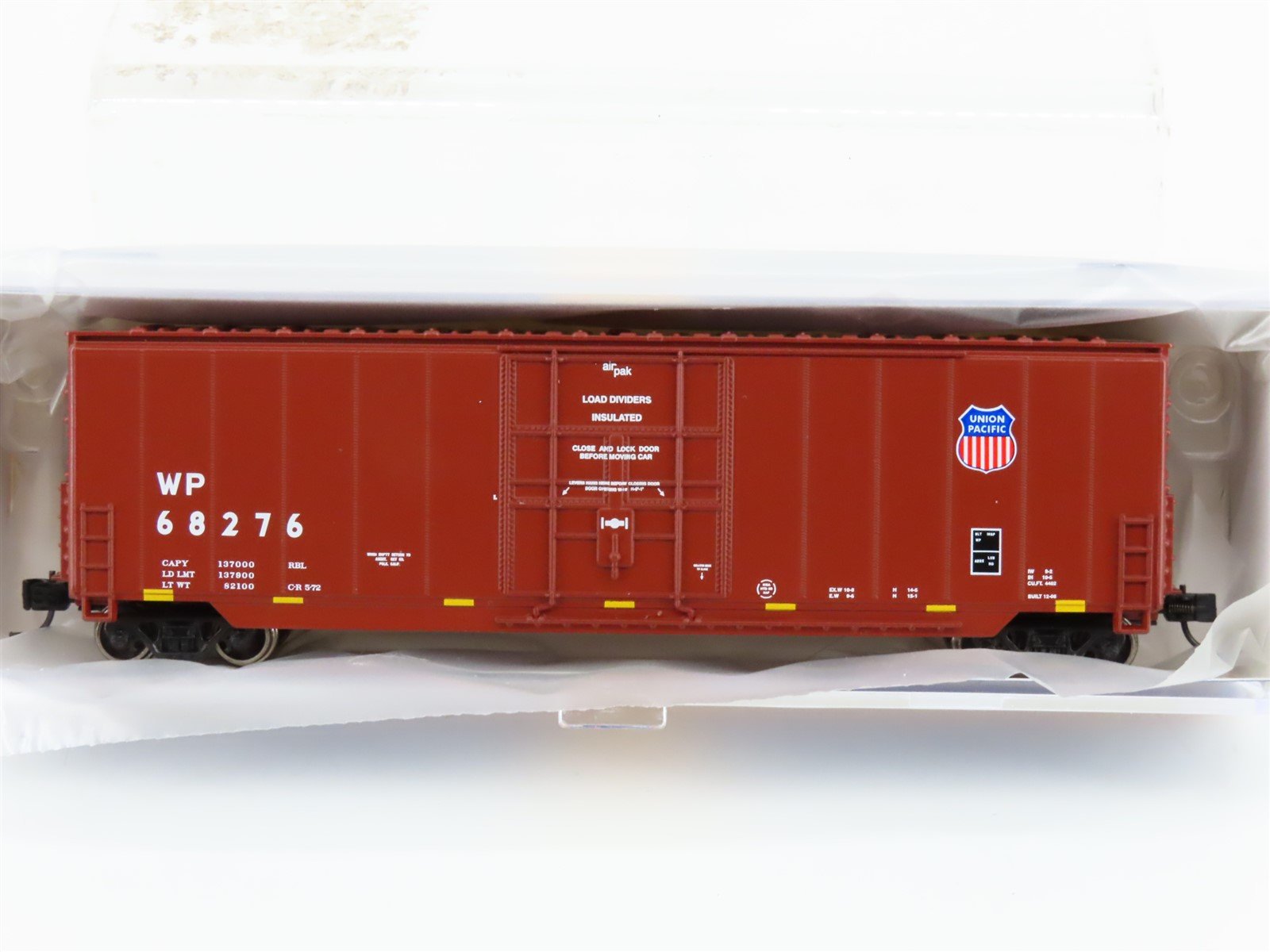 N Scale Athearn ATH3781 WP (Union Pacific Logo) 50' High Cube Box Car #68276
