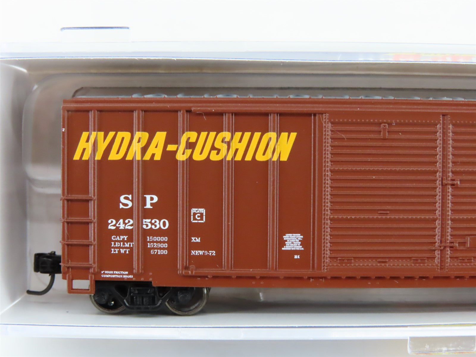 N Scale Athearn ATH17563 SP Southern Pacific 50' Double Door Box Car #242530