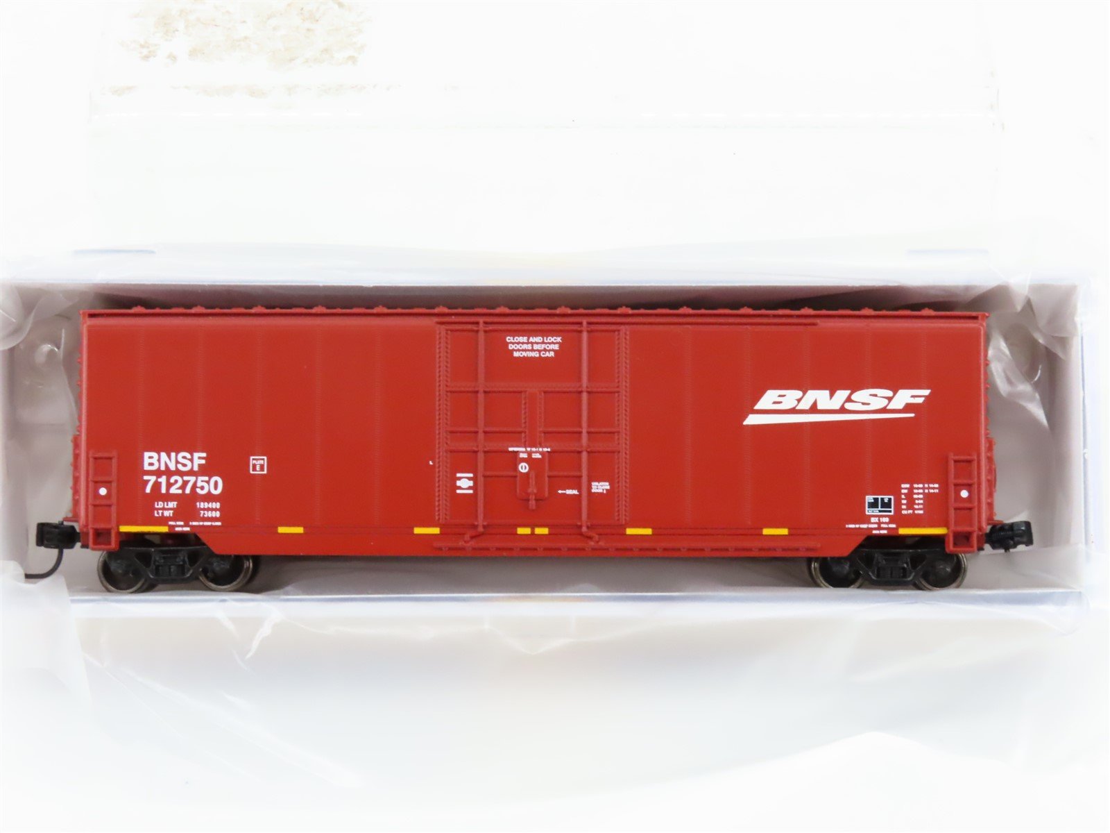 N Scale Athearn ATH3769 BNSF Railway 50' High Cube Smooth Side Box Car #712750