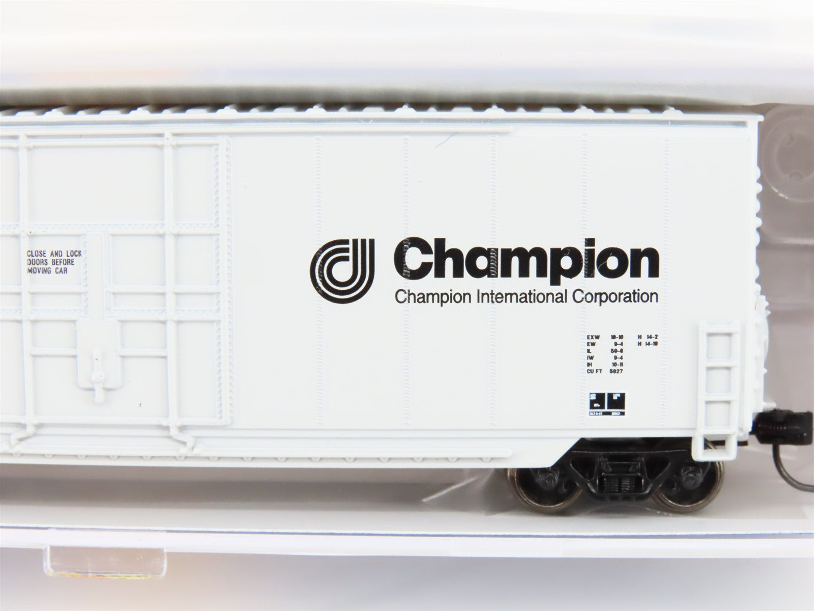 N Scale Athearn ATH3773 CRLE Champion International 50' High Cube Box Car #10374
