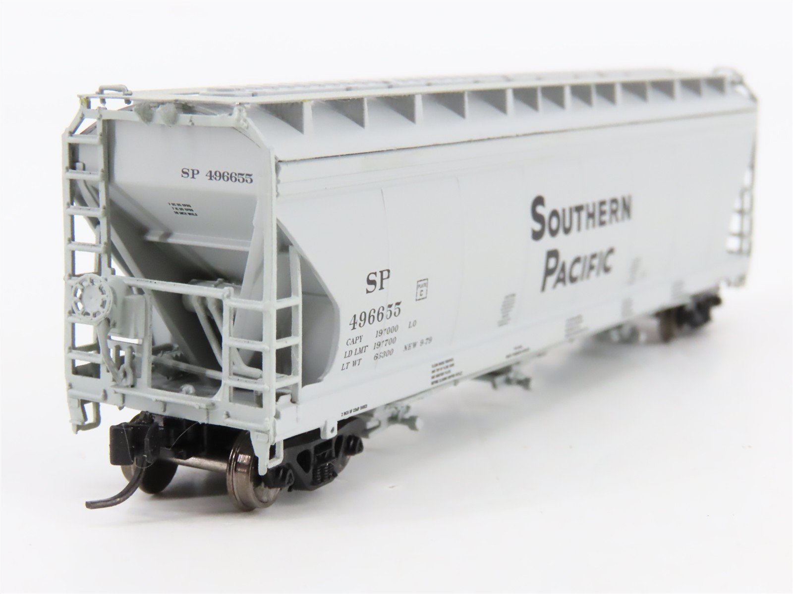 N Scale InterMountain 67003-27 SP Southern Pacific 3-Bay Hopper 496655 RTR