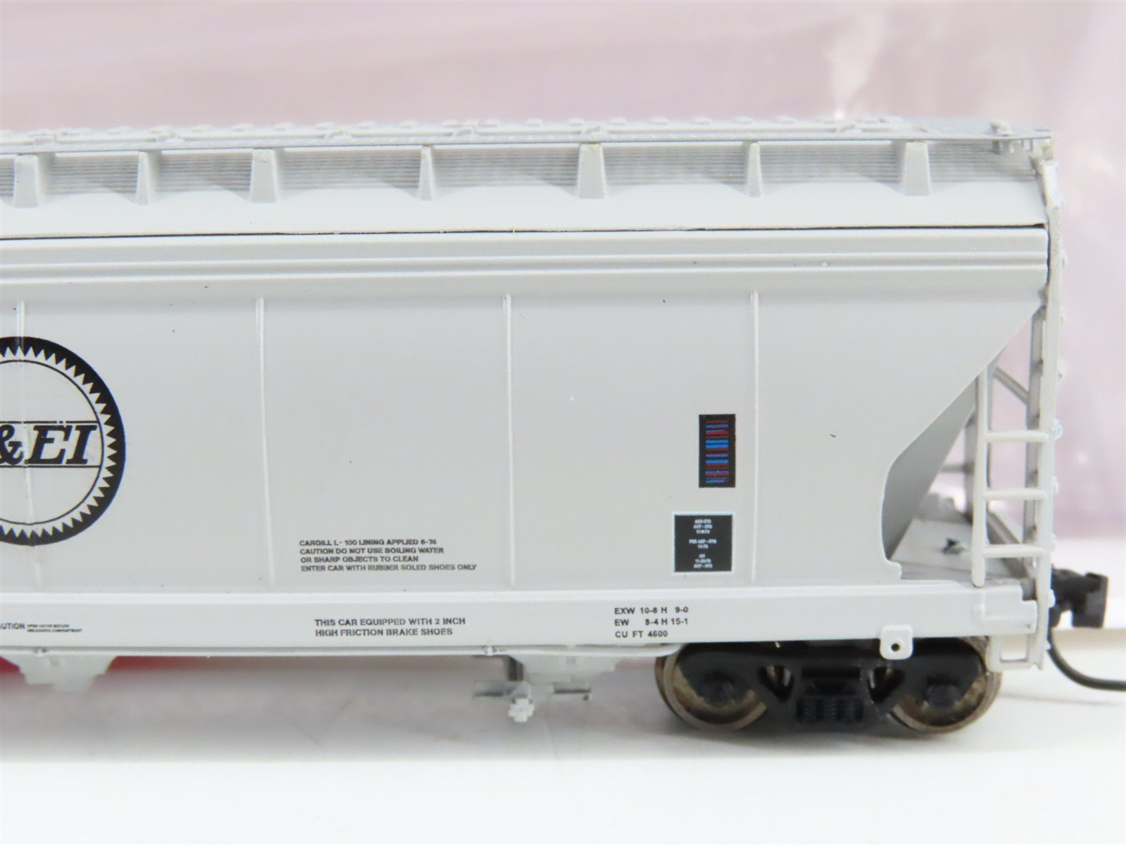 N Scale InterMountain 67079-06 C&EI Chicago & Eastern Illinois Hopper 717946 RTR