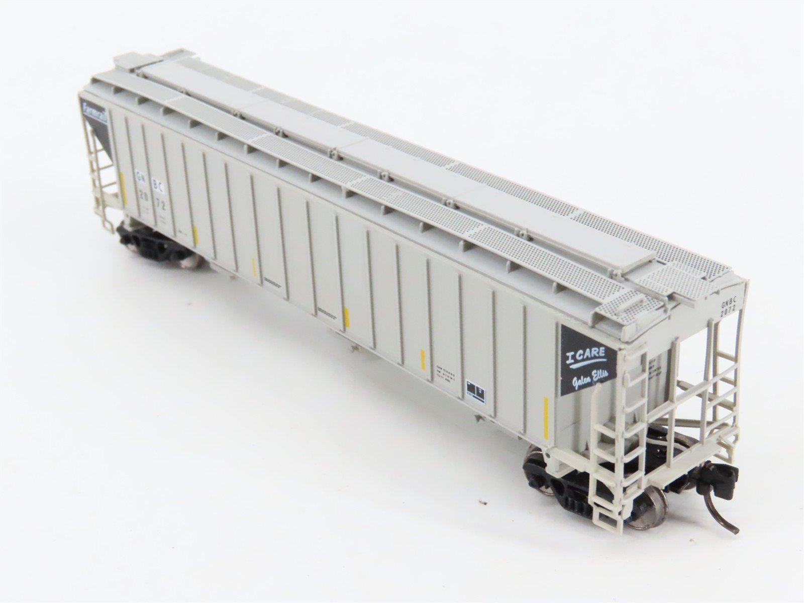 N Scale InterMountain 653104-09 GNBC Farmrail 3-Bay Covered Hopper 2072 RTR