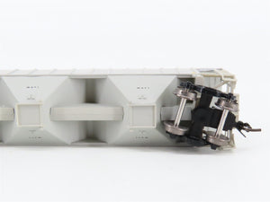 N Scale InterMountain 653104-09 GNBC Farmrail 3-Bay Covered Hopper 2072 RTR