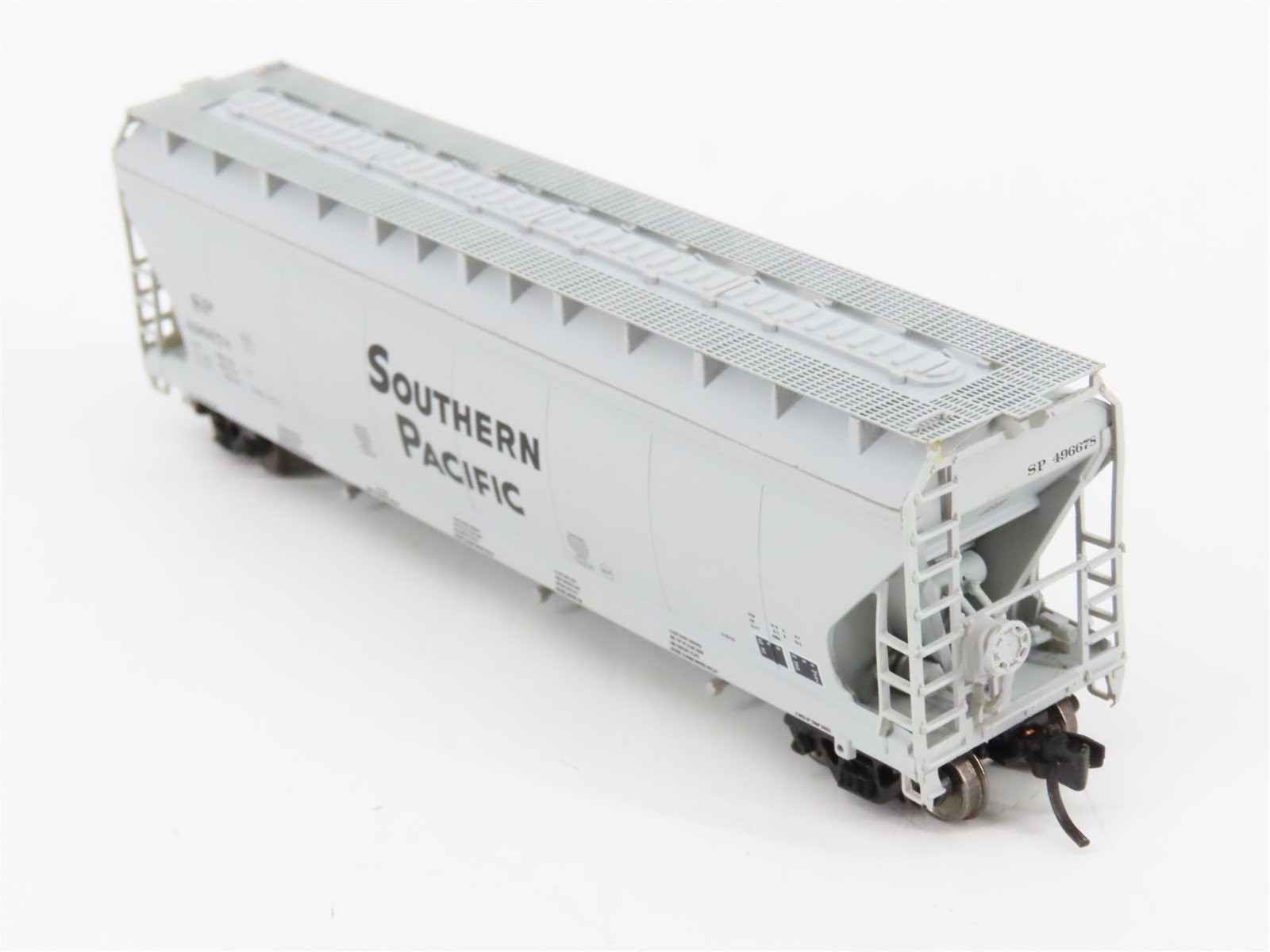 N Scale InterMountain 67003-28 SP Southern Pacific 3-Bay Covered Hopper RTR