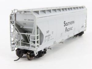 N Scale InterMountain 67003-23 SP Southern Pacific 3-Bay Covered Hopper RTR