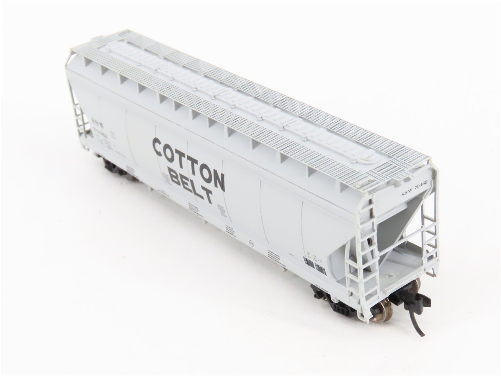 N Scale InterMountain 67044-10 SSW Cotton Belt 3-Bay Covered Hopper 70462 RTR