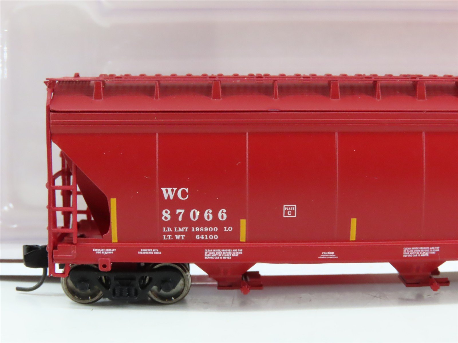 N Scale InterMountain 67091-06 WC Wisconsin Central 3-Bay Covered Hopper RTR
