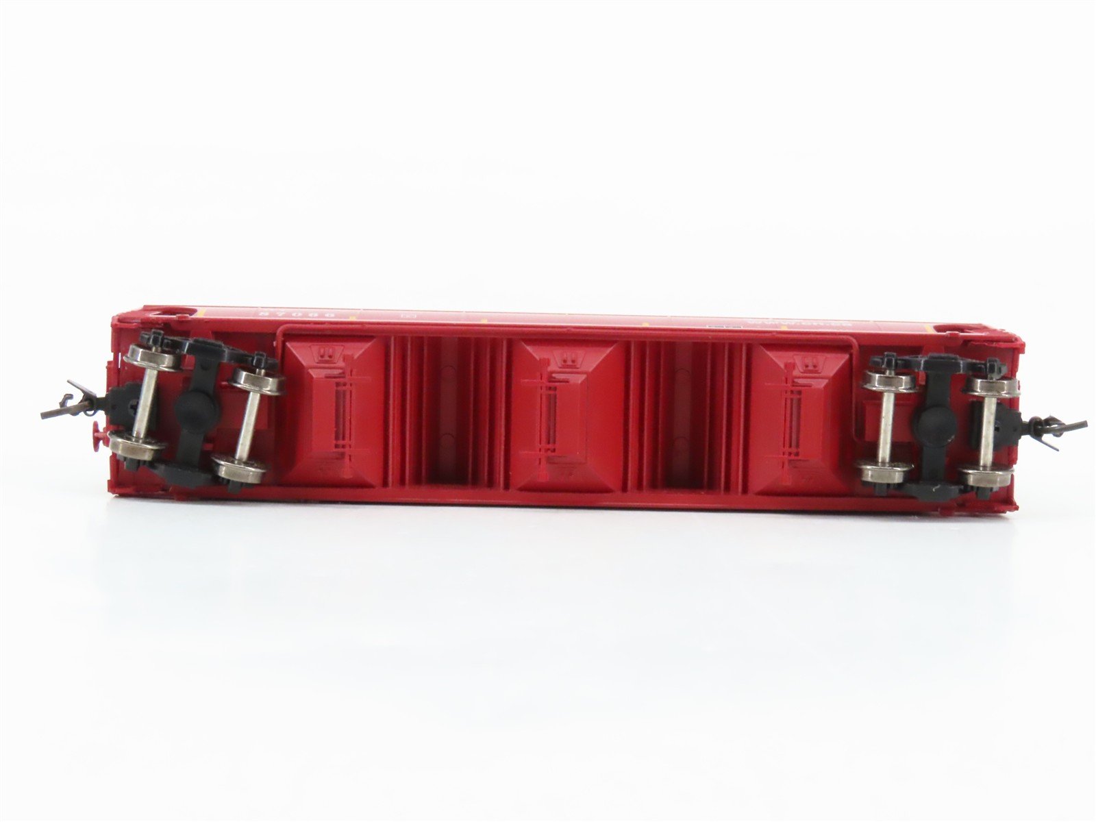 N Scale InterMountain 67091-06 WC Wisconsin Central 3-Bay Covered Hopper RTR