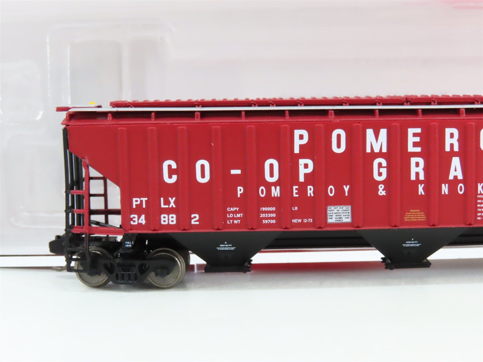N Scale InterMountain 653108-06 PTLX Pomeroy Co-op Grain Hopper 34882 RTR