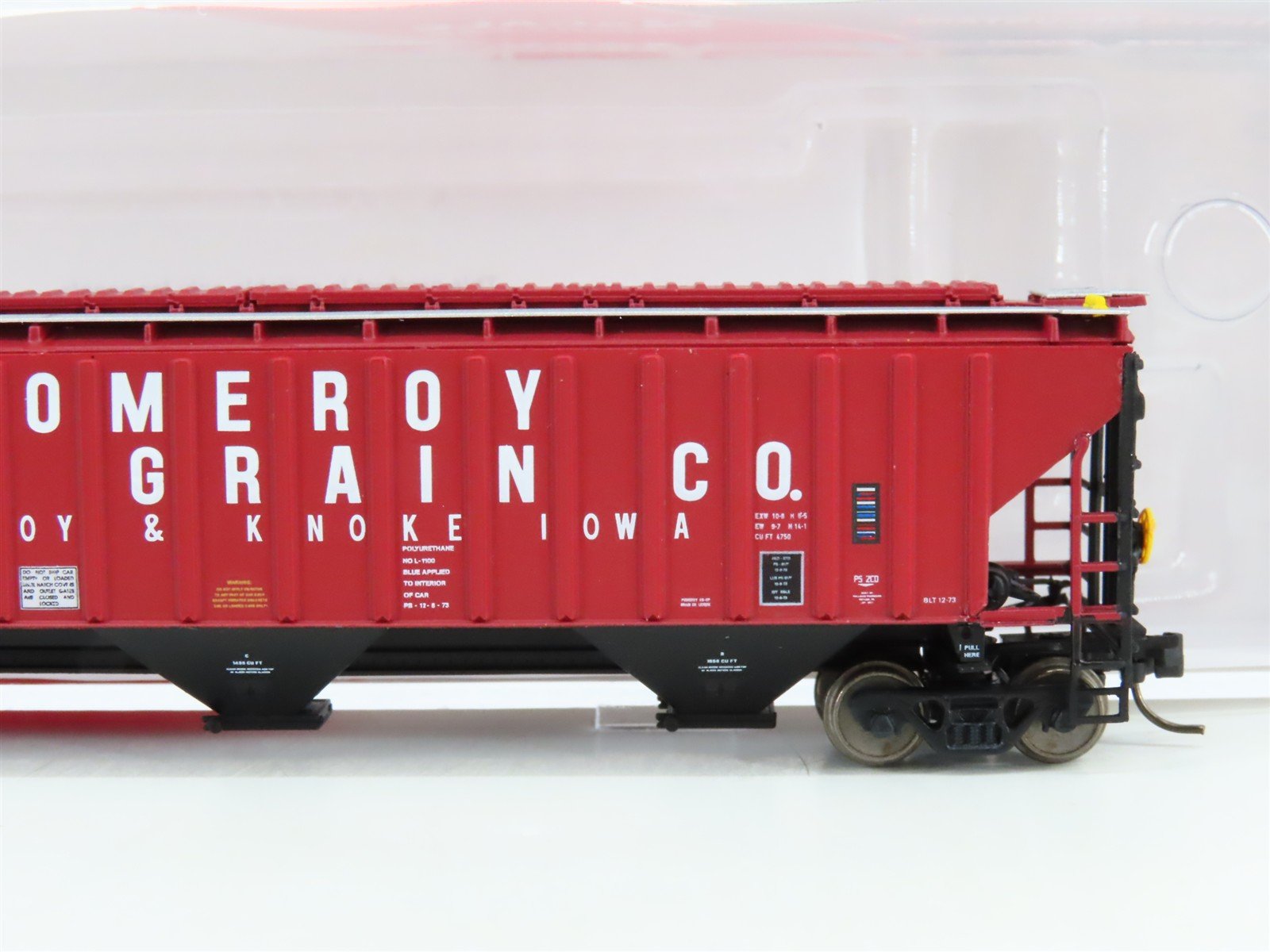 N Scale InterMountain 653108-06 PTLX Pomeroy Co-op Grain Hopper 34882 RTR