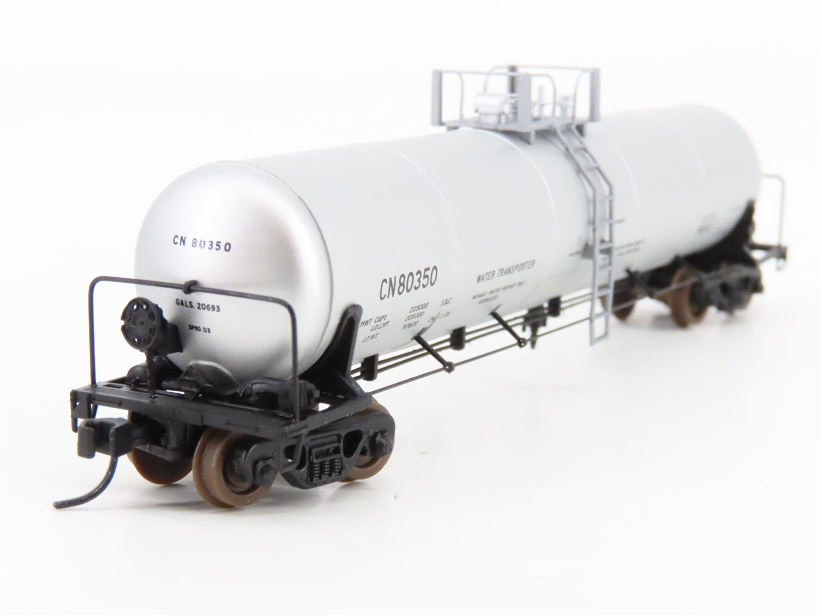 N Scale Atlas 50004633 CN Canadian National GATX 20,700 Gallon Tank Car RTR