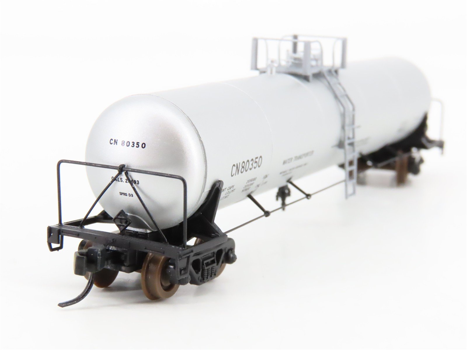 N Scale Atlas 50004633 CN Canadian National GATX 20,700 Gallon Tank Car RTR
