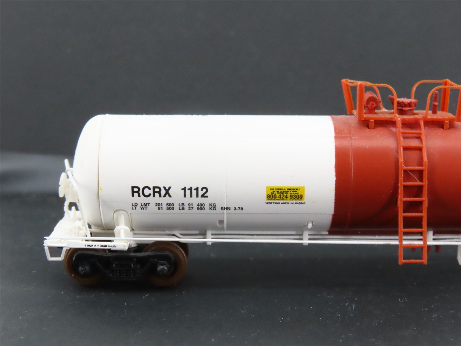 N Scale Atlas 50002449 RCRX Reagent Chemical Tank Car 1112 RTR