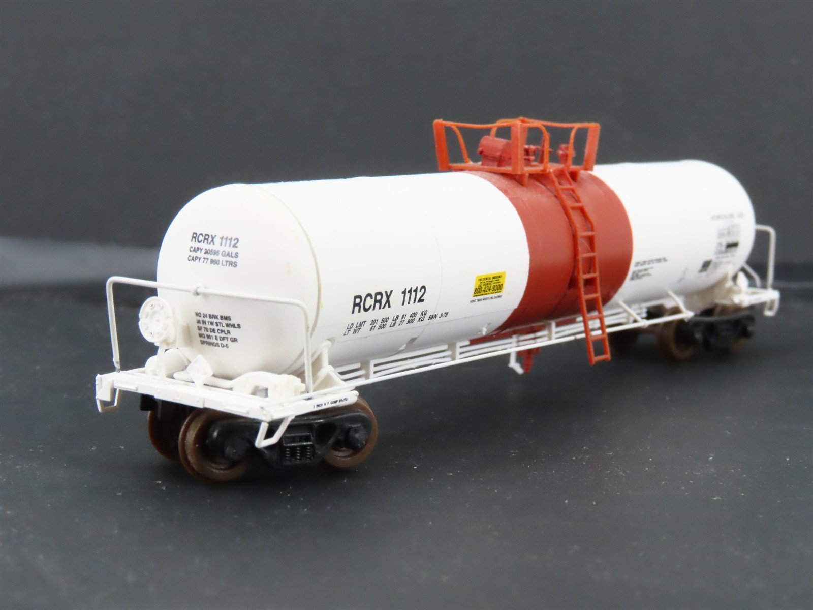 N Scale Atlas 50002449 RCRX Reagent Chemical Tank Car 1112 RTR