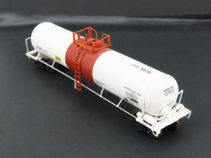 N Scale Atlas 50002449 RCRX Reagent Chemical Tank Car 1112 RTR