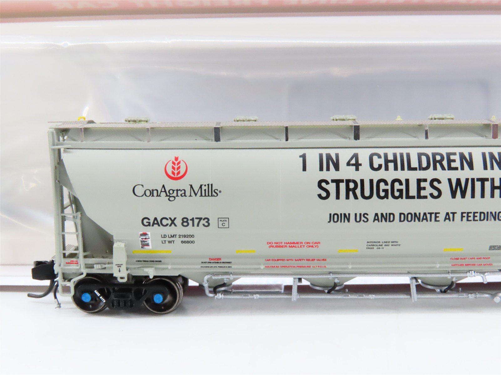 N Scale Atlas 50003250 GACX GATX Trinity 5660 4-Bay Covered Hopper 8173 RTR