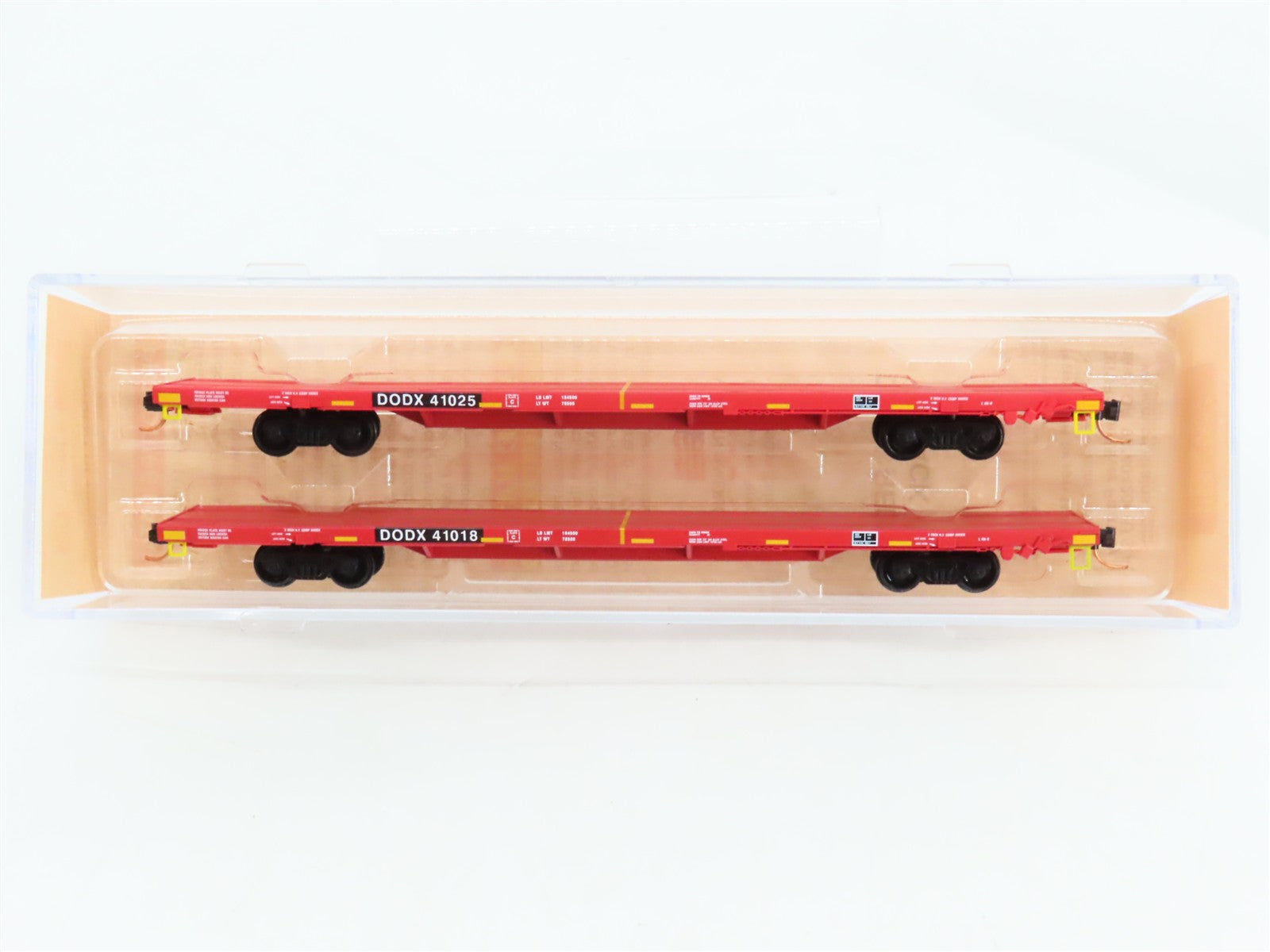 N Scale Micro-Trains 13752040 DODX Department of Defense 68' Flat Car 2-Pack RTR