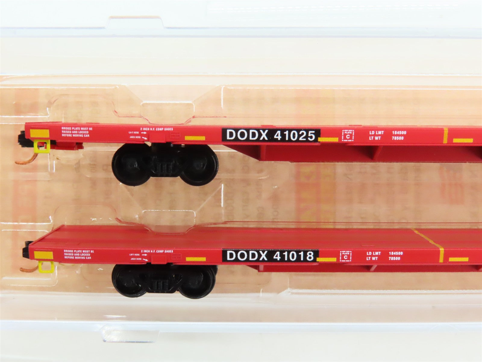 N Scale Micro-Trains 13752040 DODX Department of Defense 68' Flat Car 2-Pack RTR