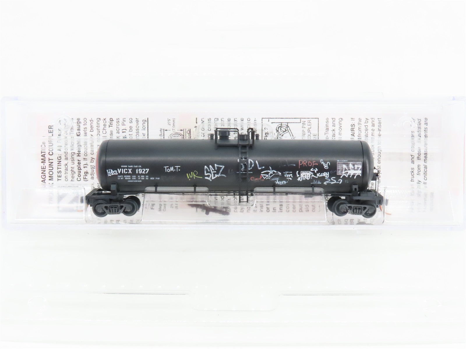 N Scale Micro-Trains 11044390 VICX Union Tank Car Company 56' Tank Car 1927 RTR