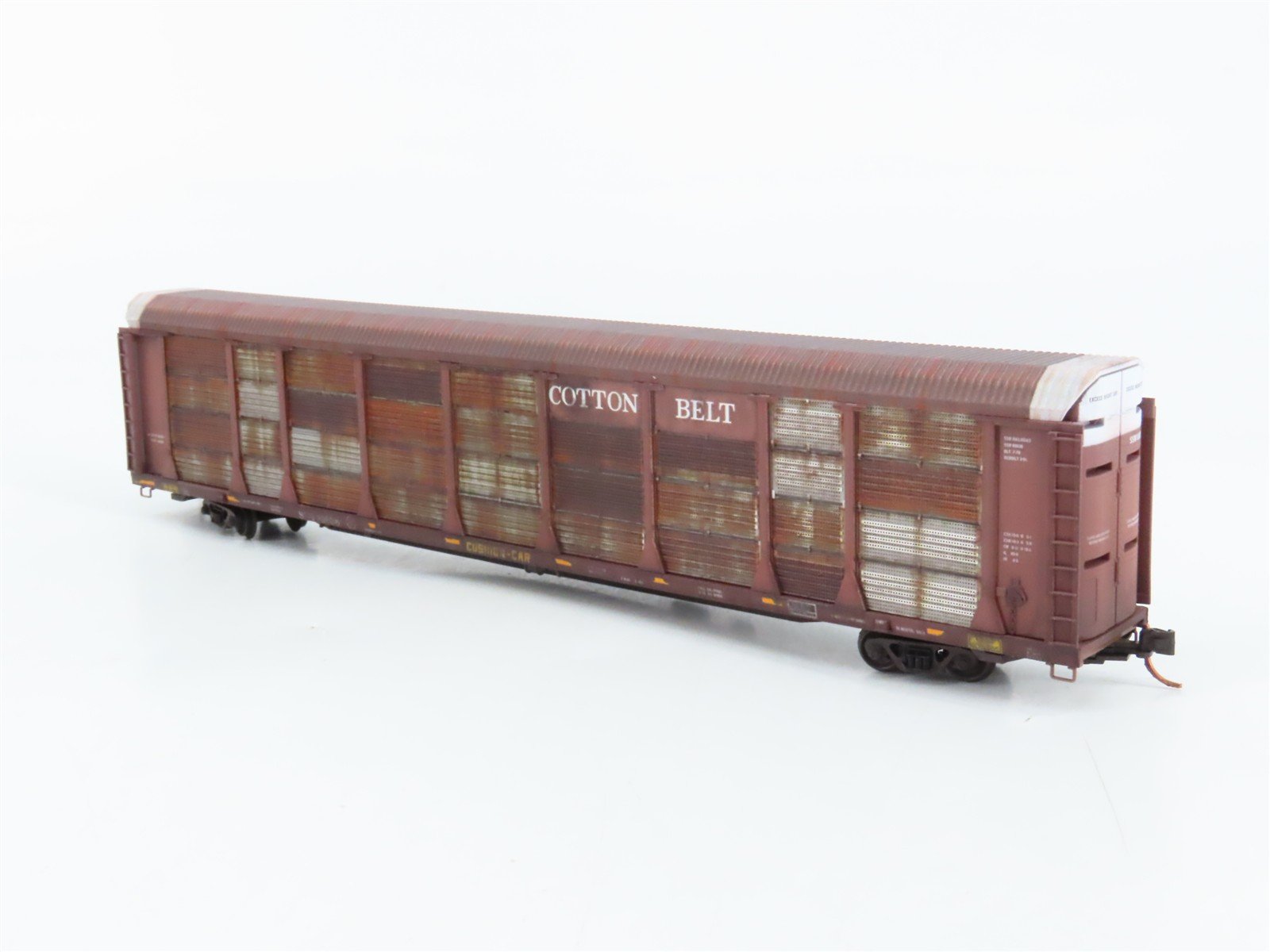 N Scale Micro-Trains 11144320 Cotton Belt 89' Tri-Level Closed Auto Carrier RTR