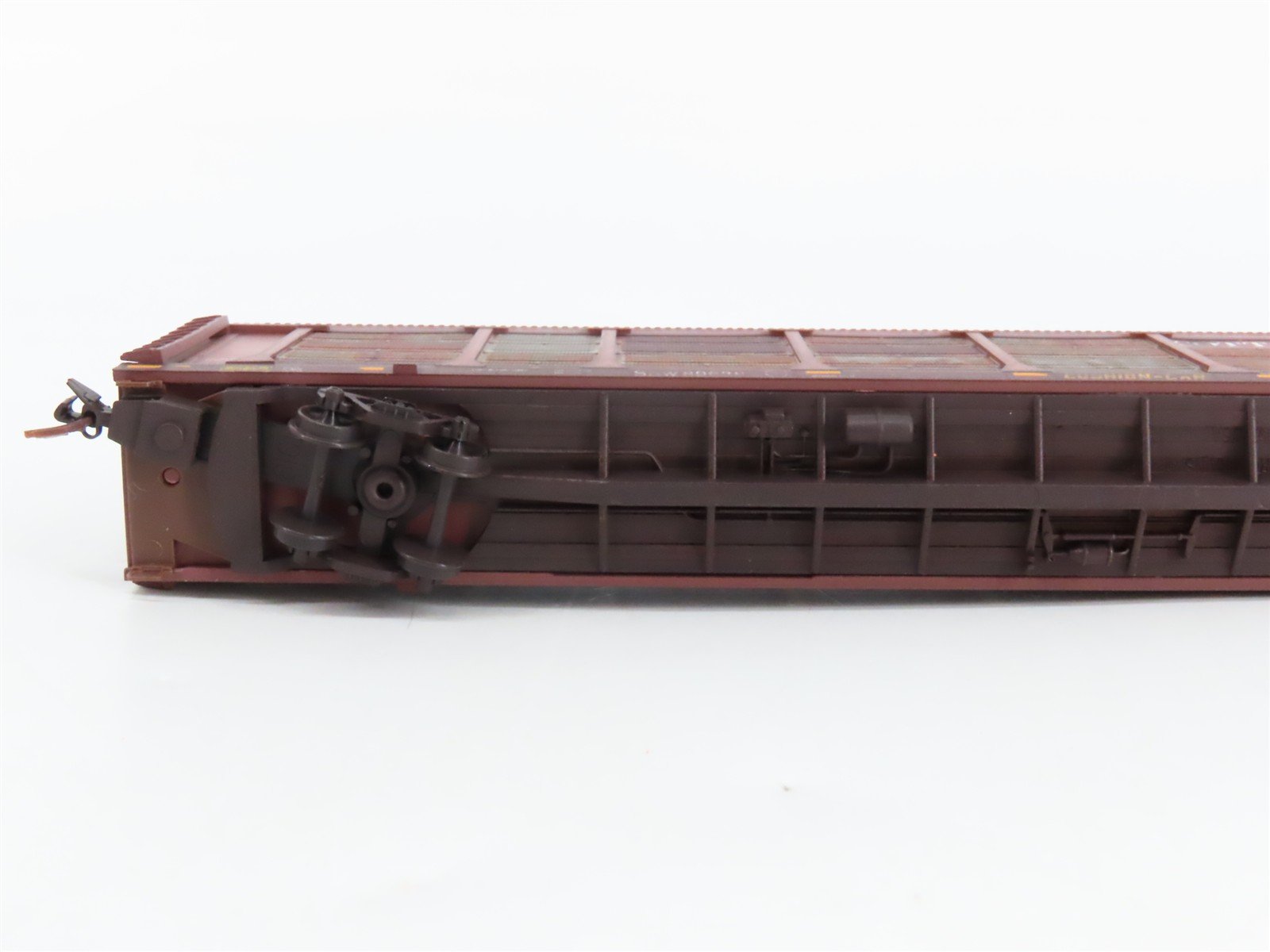 N Scale Micro-Trains 11144320 Cotton Belt 89' Tri-Level Closed Auto Carrier RTR
