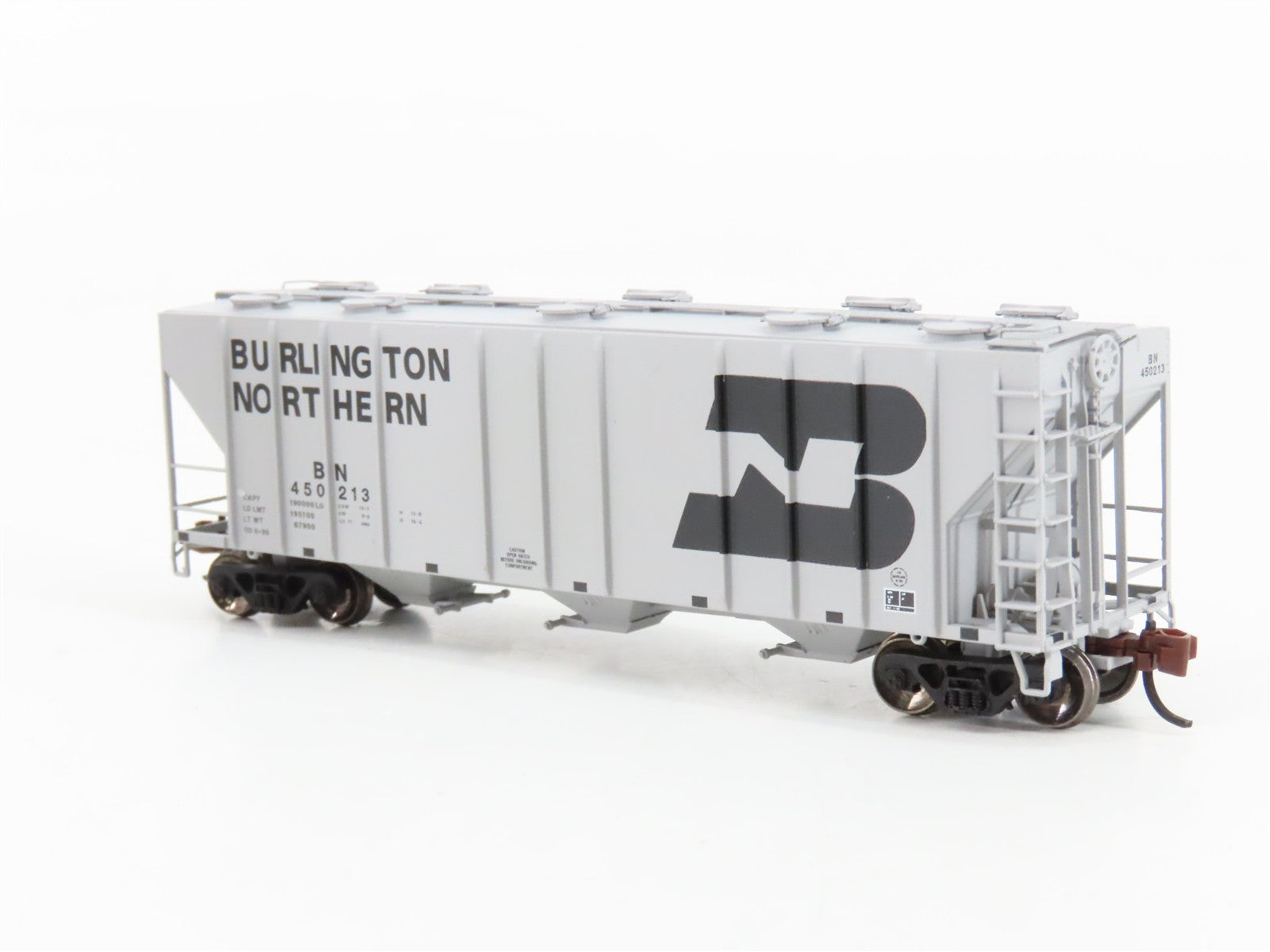 N Scale BLMA Models 11019 Burlington Northern PS-4000 3-Bay Covered Hopper RTR