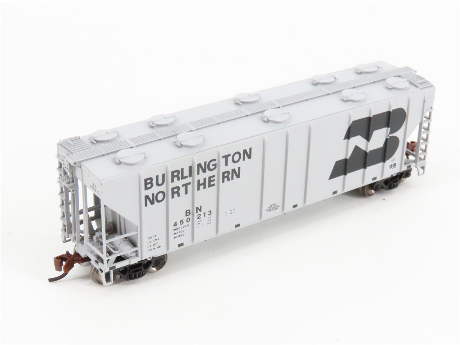 N Scale BLMA Models 11019 Burlington Northern PS-4000 3-Bay Covered Hopper RTR
