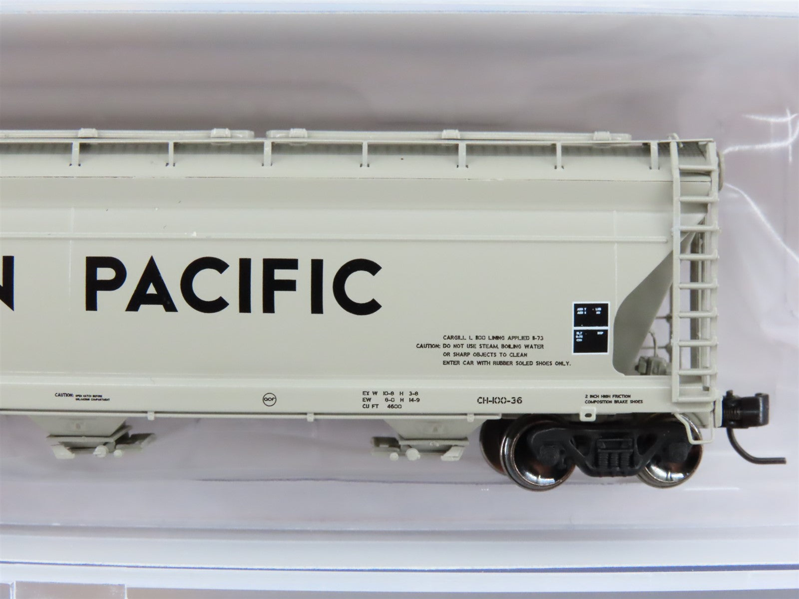 N Scale Athearn ATH7882 UP Union Pacific ACF 4600 3-Bay Covered Hopper #21503