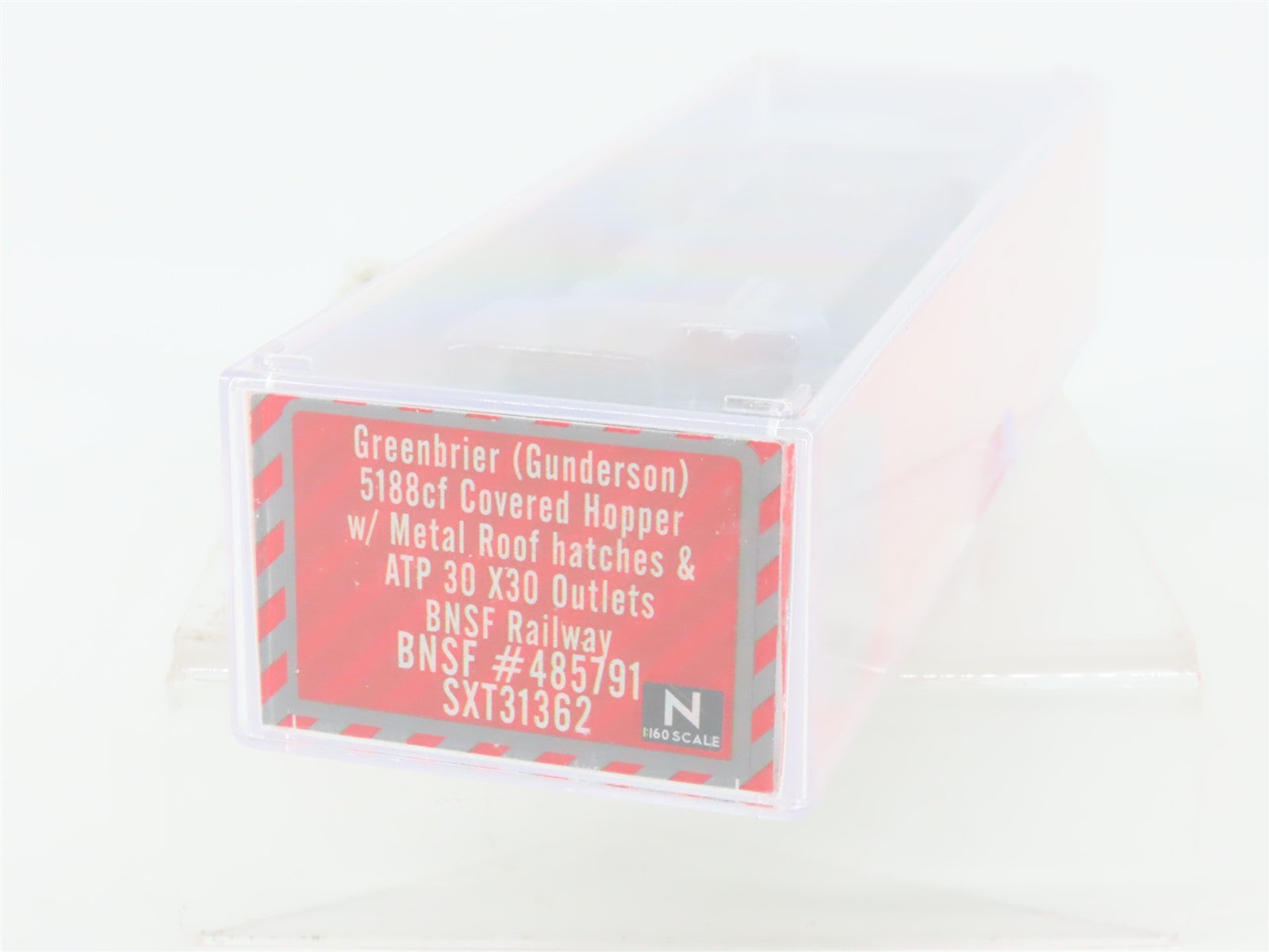 N Scaletrains.com SXT31362 BNSF Railway 3-Bay Covered Hopper #485791