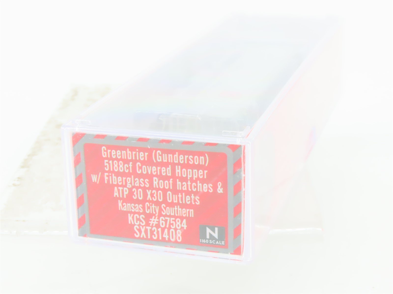N Scaletrains.com SXT31408 KCS Kansas City Southern 3-Bay Covered Hopper #67584