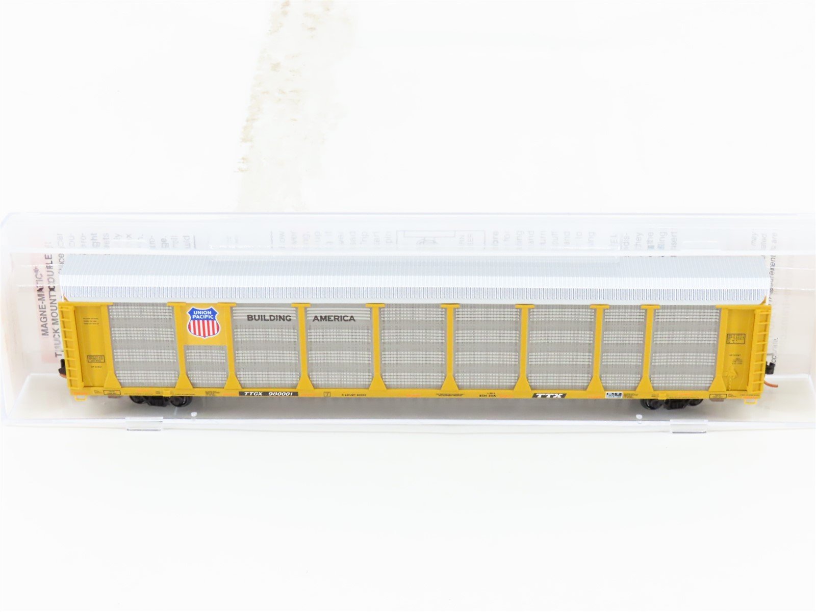 N Scale Micro-Trains MTL 11100280 TTGX UP 89' Tri-Level Closed Autorack #98001