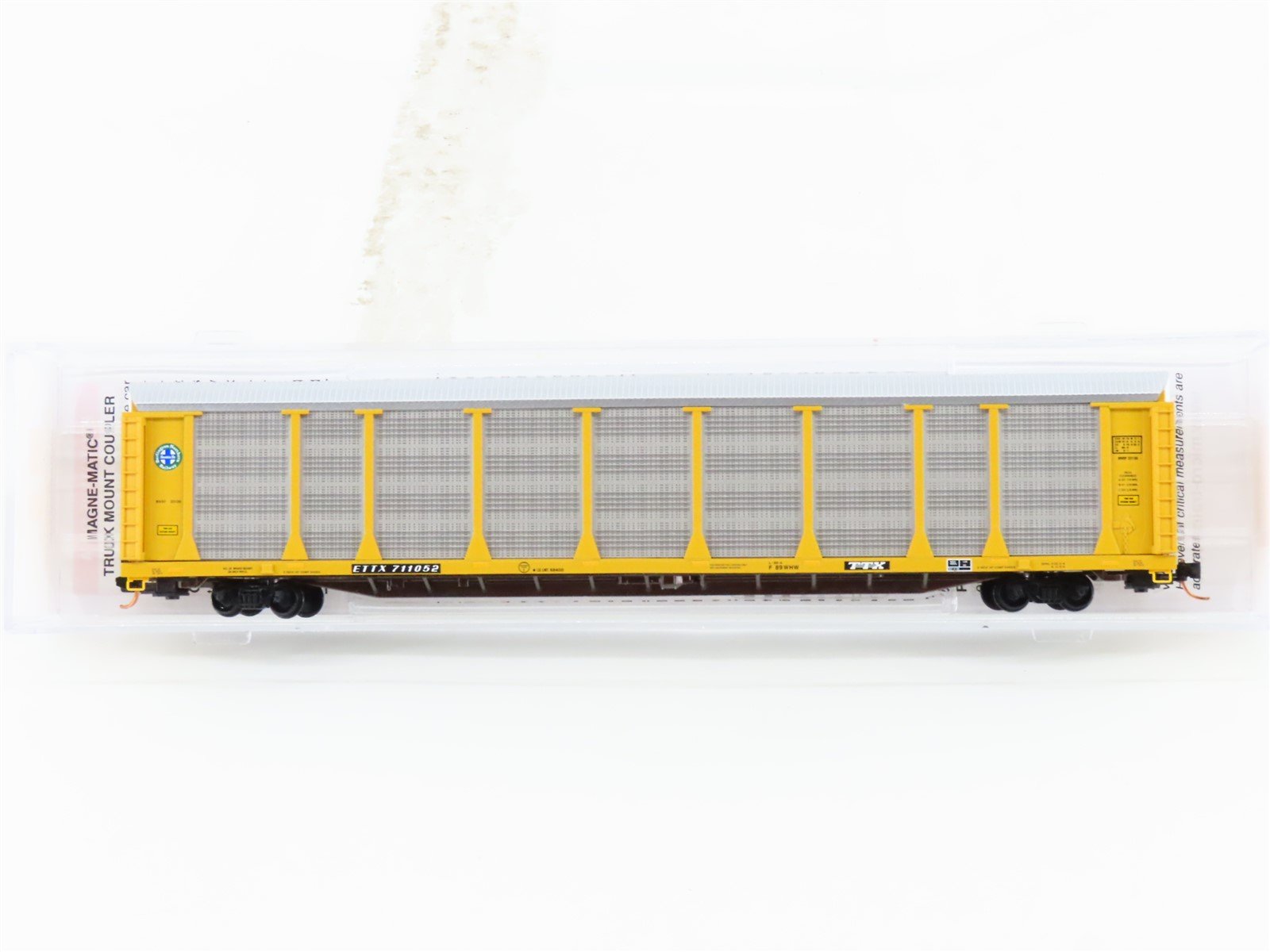 N Scale Micro-Trains MTL 11100210 ETTX BNSF 89' Tri-Level Closed Autorack 711052