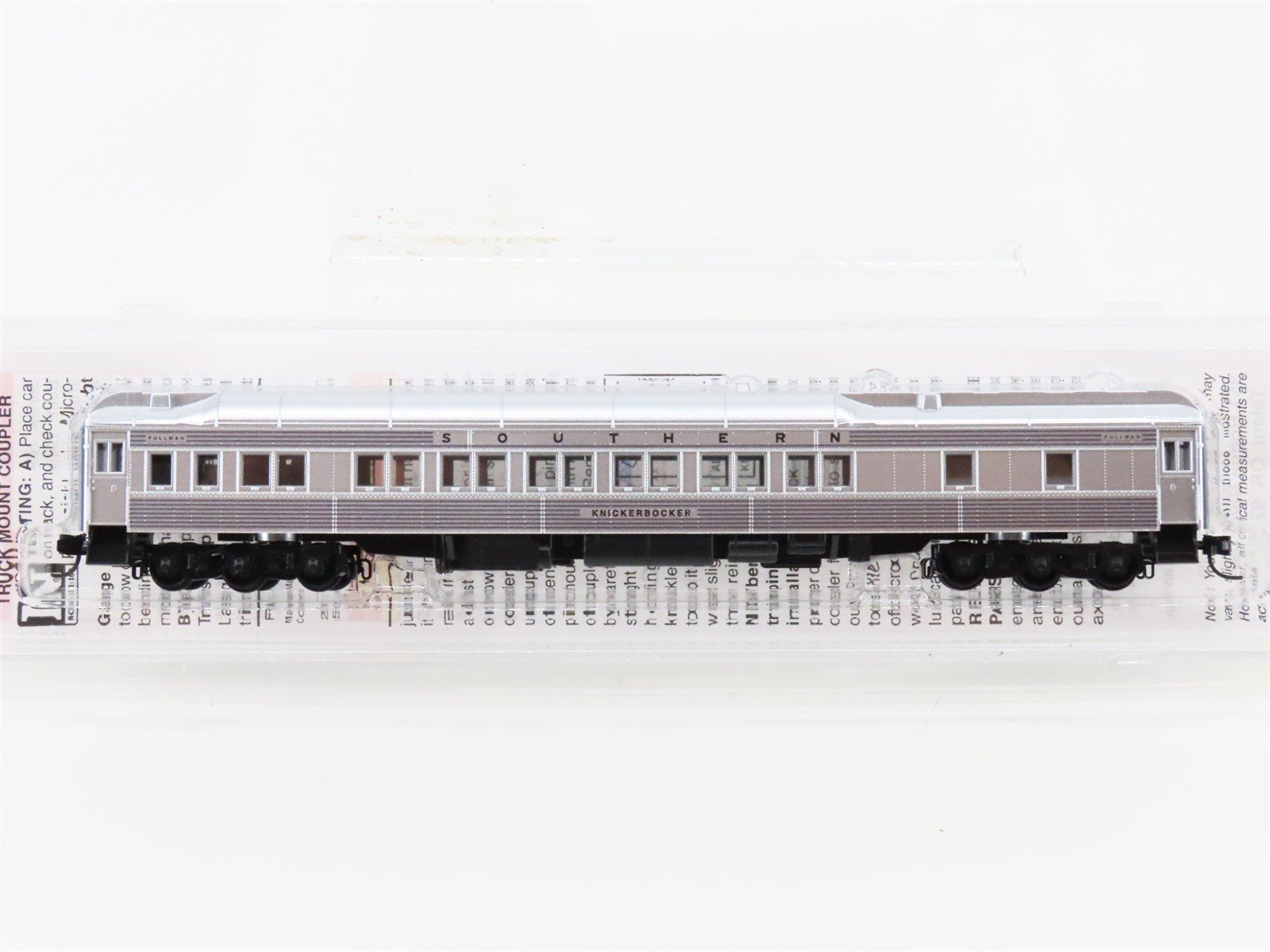 N Micro-Trains MTL 14200335 SOU Southern 12-1 Sleeper Passenger 