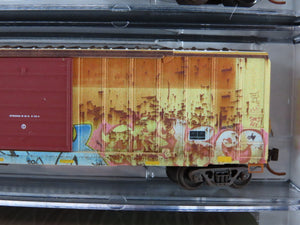 N Scale Micro-Trains MTL 50' Rib Side Box Cars 5-Pack - Weathered & Graffiti