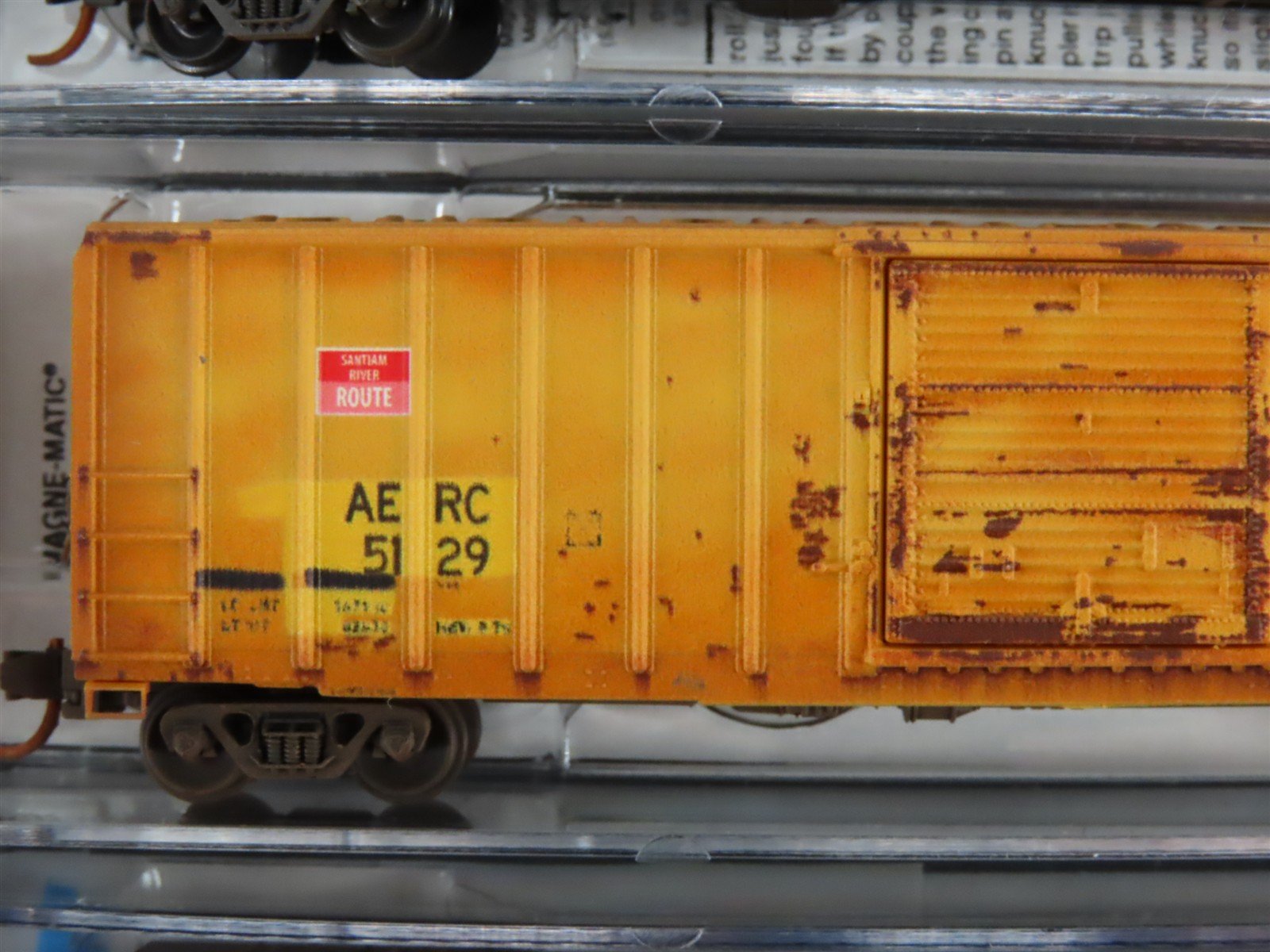 N Scale Micro-Trains MTL 50' Rib Side Box Cars 5-Pack - Weathered & Graffiti