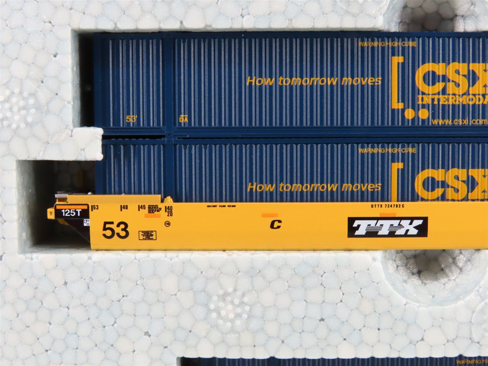 N KATO 106-6175 TTX / CSX Gunderson MAXI-IV Articulated 3-Unit Well Car w/ Load