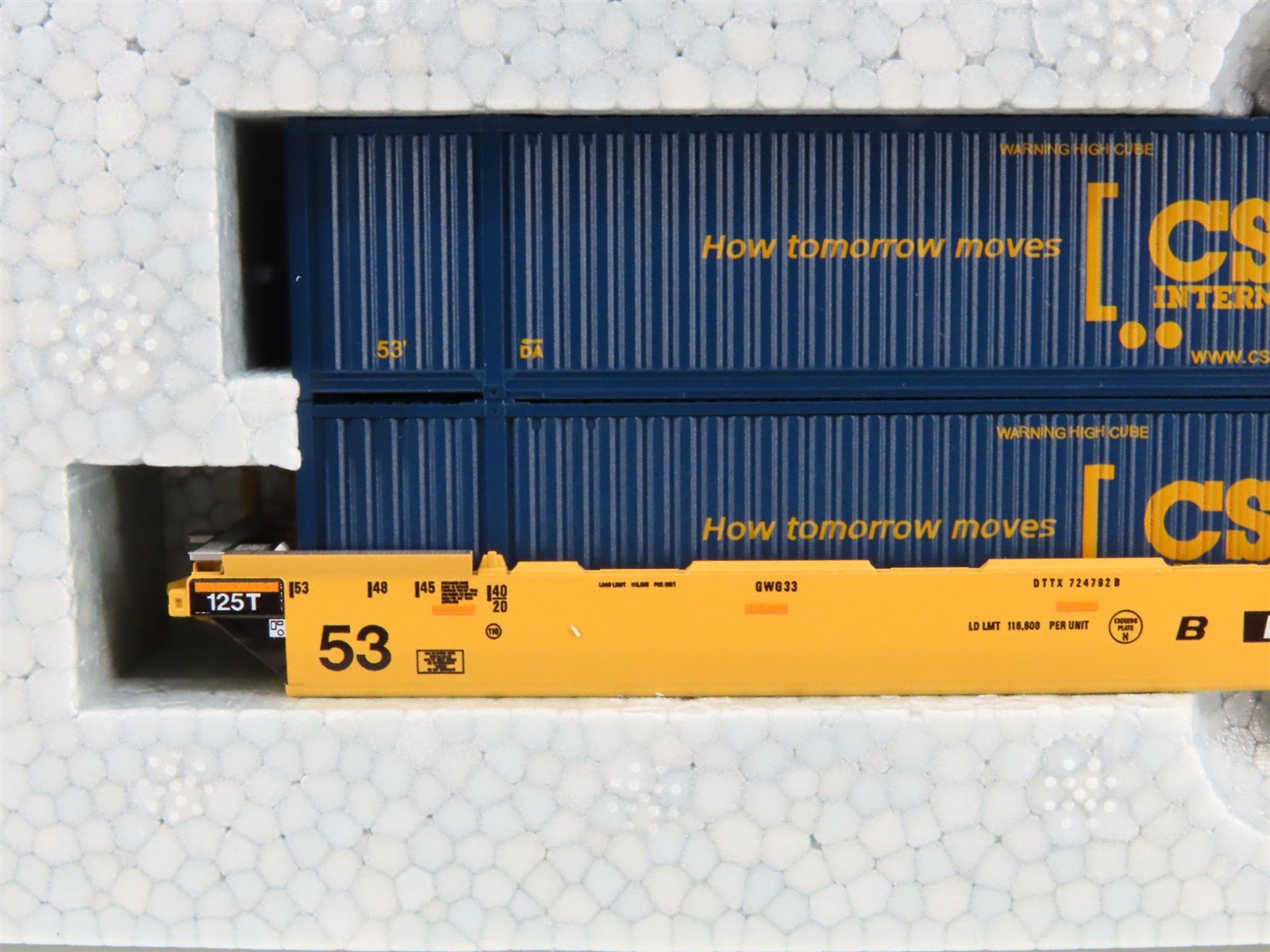 N KATO 106-6175 TTX / CSX Gunderson MAXI-IV Articulated 3-Unit Well Car w/ Load