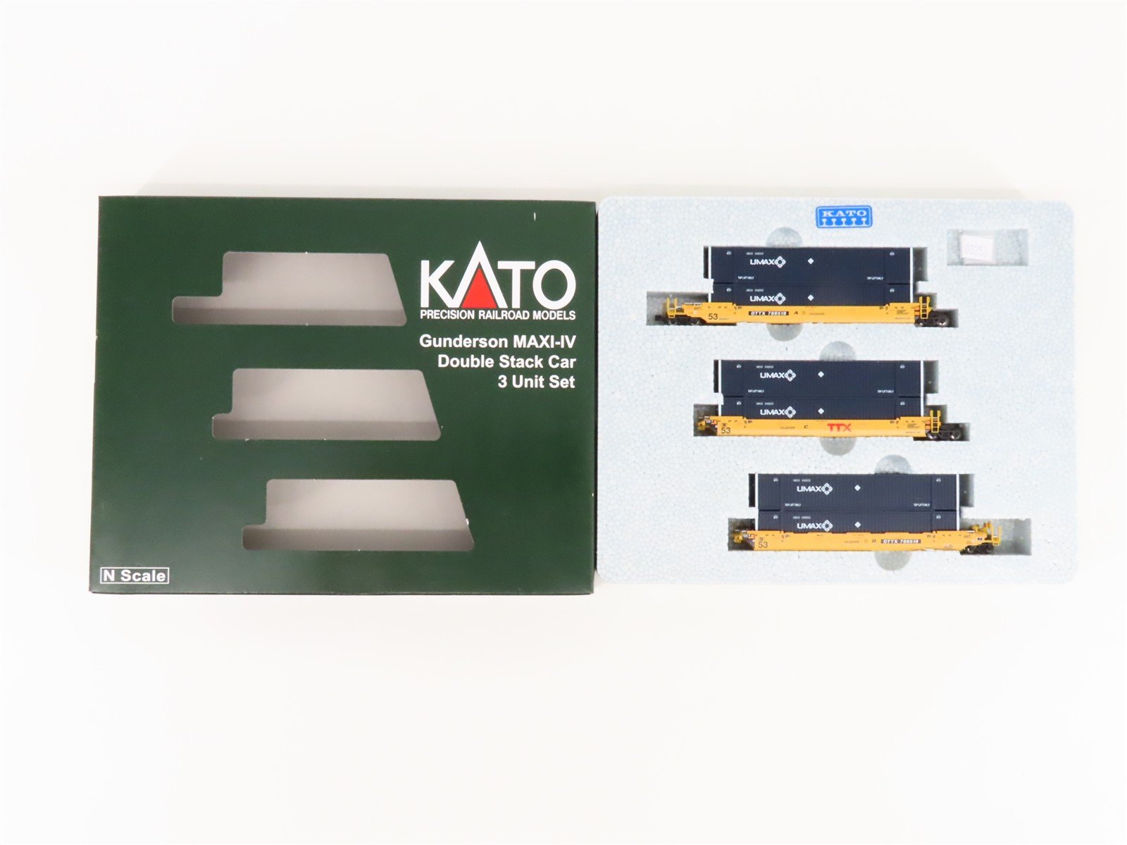 N KATO 106-6176 TTX / UMAX Gunderson MAXI-IV Articulated 3-Unit Well Car w/ Load