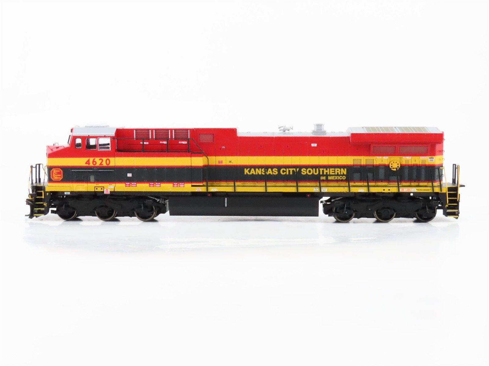 HO Scale Athearn KCS Kansas City Southern de Mexico GE AC4400CW Diesel #4620