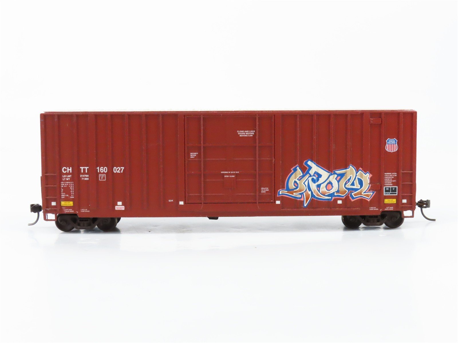 HO Scale LBF CHTT / UP Union Pacific 50' Hi-Cube Box Car #160027 w/ Graffiti