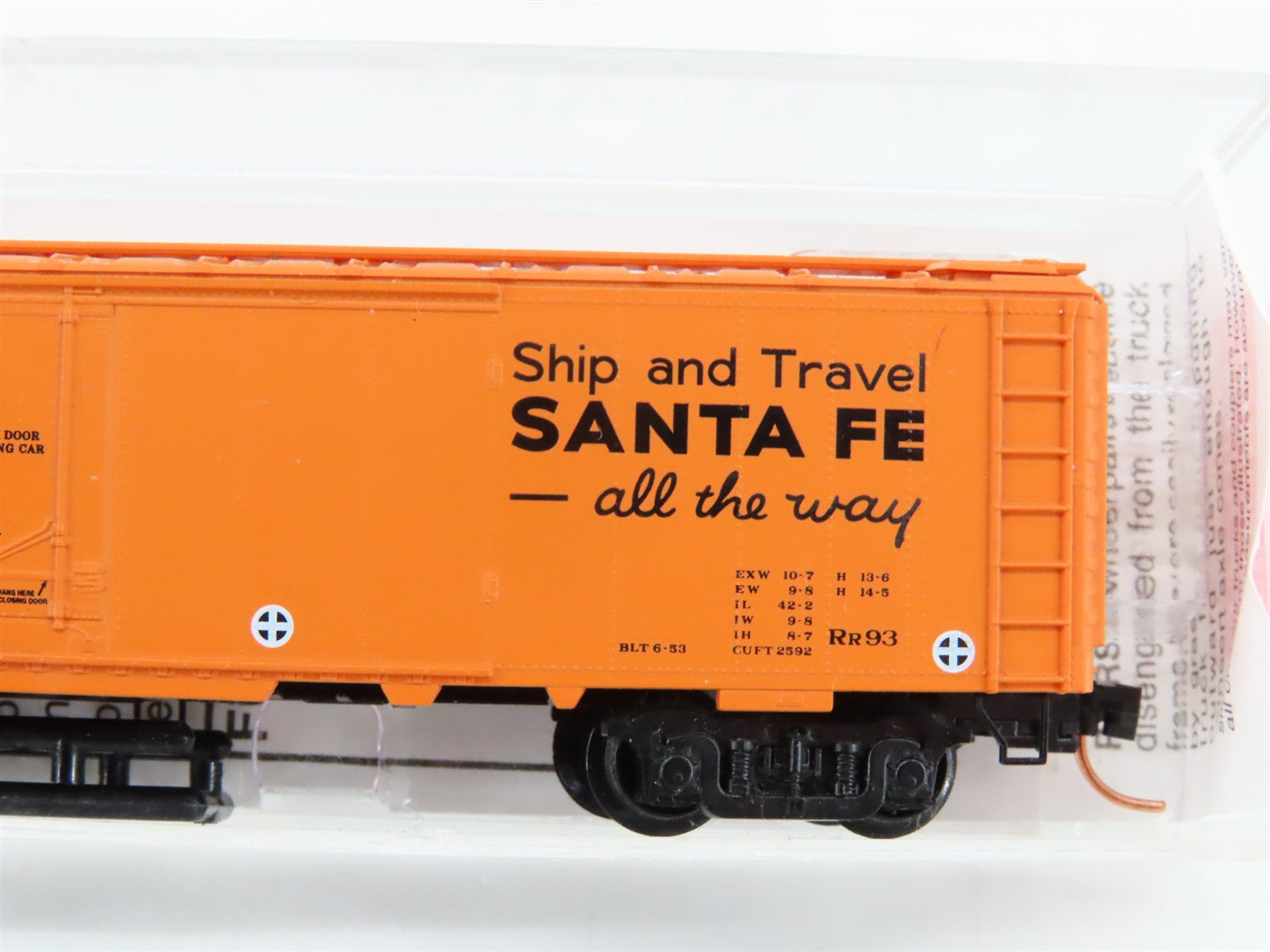 N Scale Micro-Trains 52050 ATSF Santa Fe 52' Express Reefer 5033 RTR