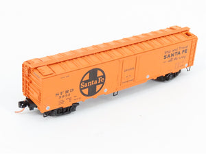 N Scale Micro-Trains 52050 SFRD Santa Fe 52' Express Reefer 5033 RTR
