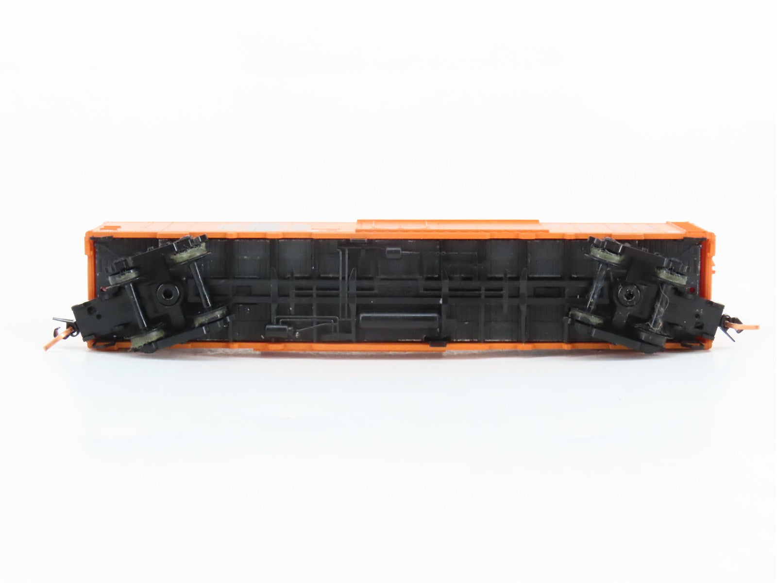 N Scale Micro-Trains 52050 SFRD Santa Fe 52' Express Reefer 5033 RTR