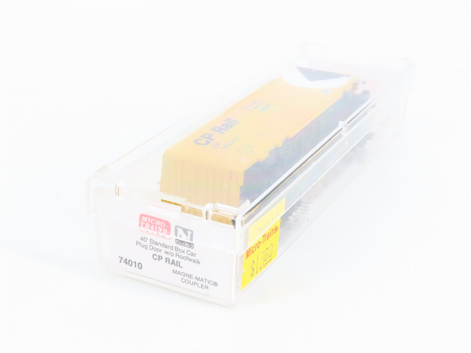 N Scale Micro-Trains 74010 CP Canadian Pacific 40' Plug Door Box Car 165204 RTR