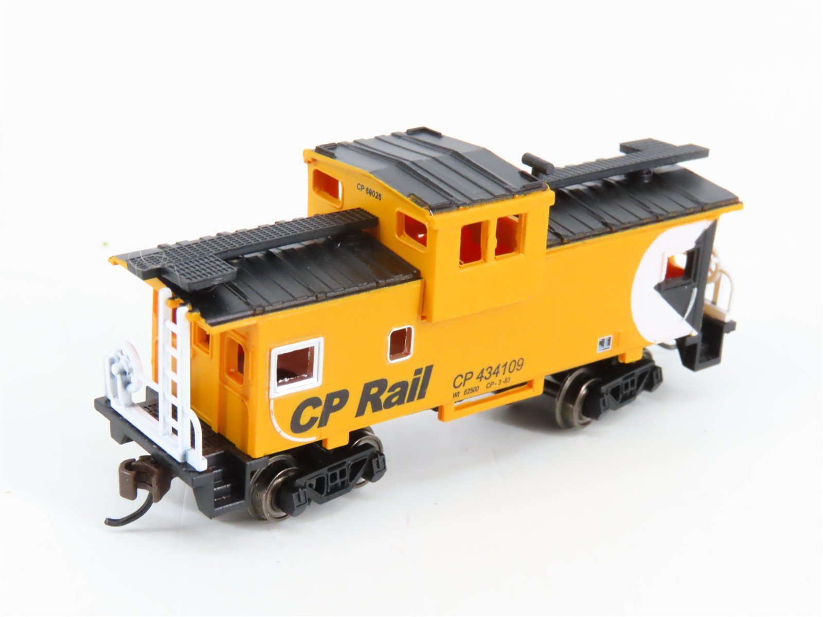 N Scale Bachmann 70764 CP Rail 36' Wide-Vision Caboose 434109 RTR