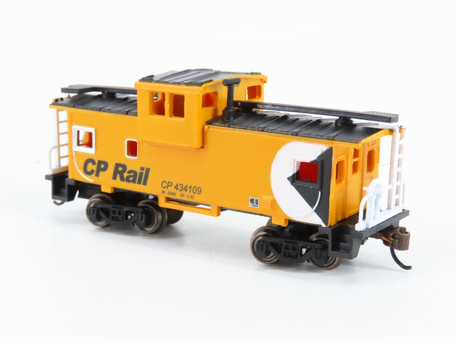 N Scale Bachmann 70764 CP Rail 36' Wide-Vision Caboose 434109 RTR
