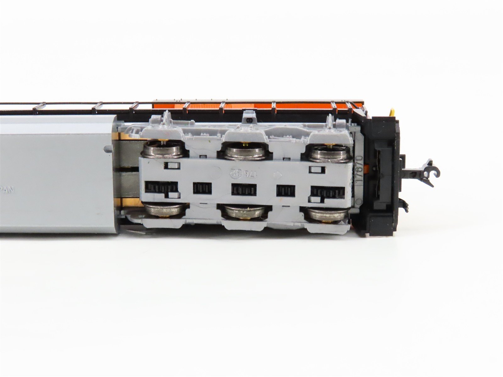 N Scale KATO 176-6301 BNSF Railway EMD SD70MAC Diesel #5977 - DCC Ready