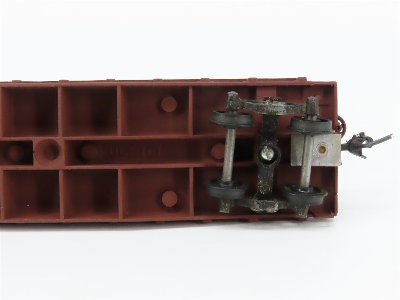 HO Scale Ulrich 931-1701 Undecorated Flatcar w/Trailer Built-up Kit