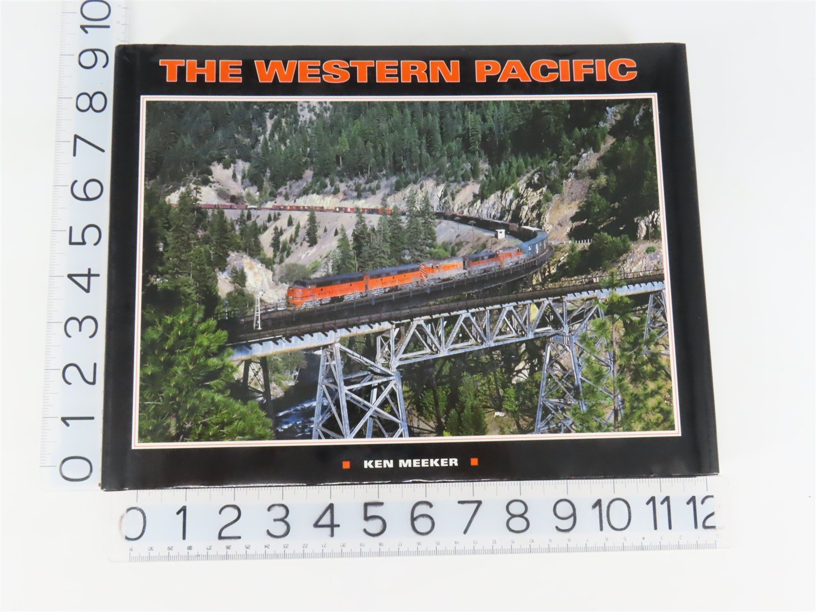 The Western Pacific by Ken Meeker ©2011 HC Book
